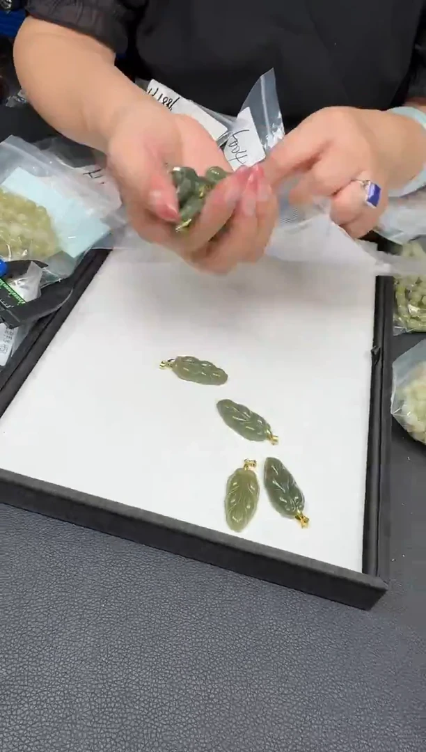 颈饰未镶嵌和田玉79