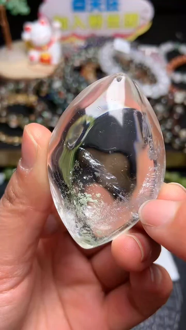 【闪购商品】水晶吊坠(赠链)未镶嵌38