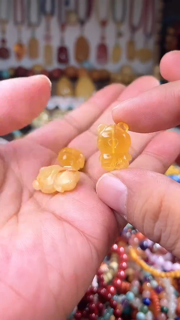 裸石琥珀未镶嵌多样性发货只发一件167452