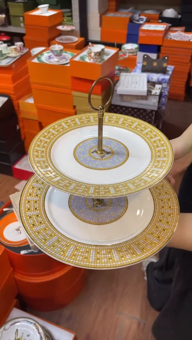 杯鸿辉家品牌瓷器，京东包邮！