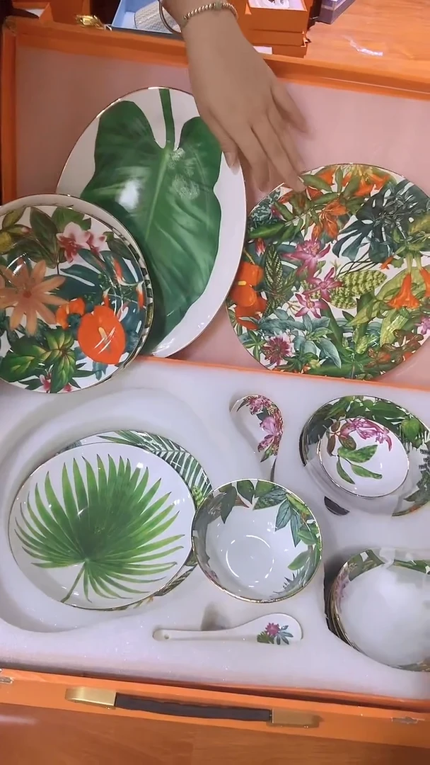 杯鸿辉家品牌瓷器，京东包邮！
