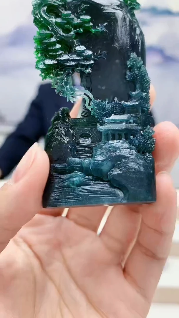 未镶嵌定制翡翠5174lr-毛货挂件赠底座32