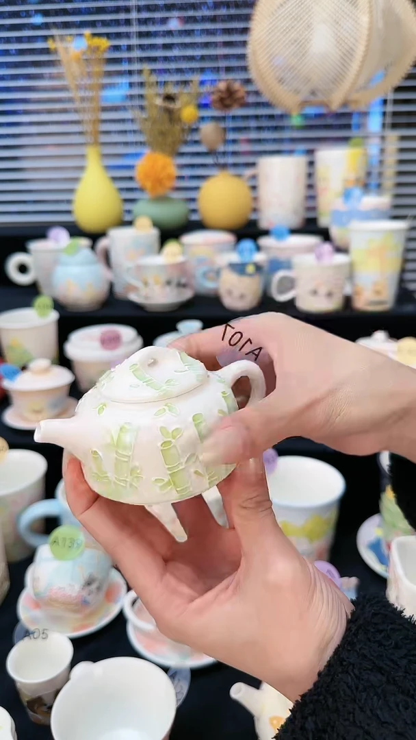 【闪购商品】摆件景德镇高温立体釉创意瓷