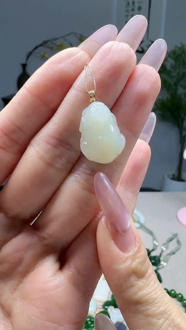 吊坠(不含链)18K金镶嵌和田玉1