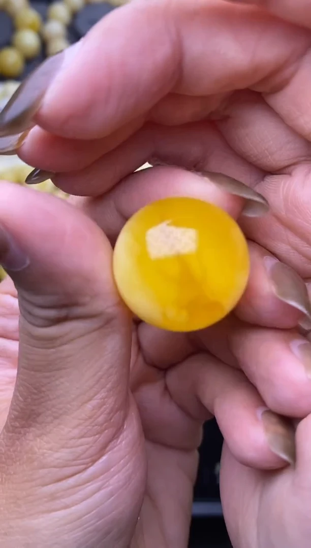裸石琥珀未镶嵌大小姐珠宝36