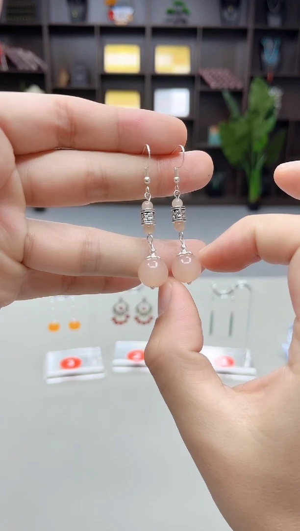 未镶嵌耳饰玛瑙/玉髓338000