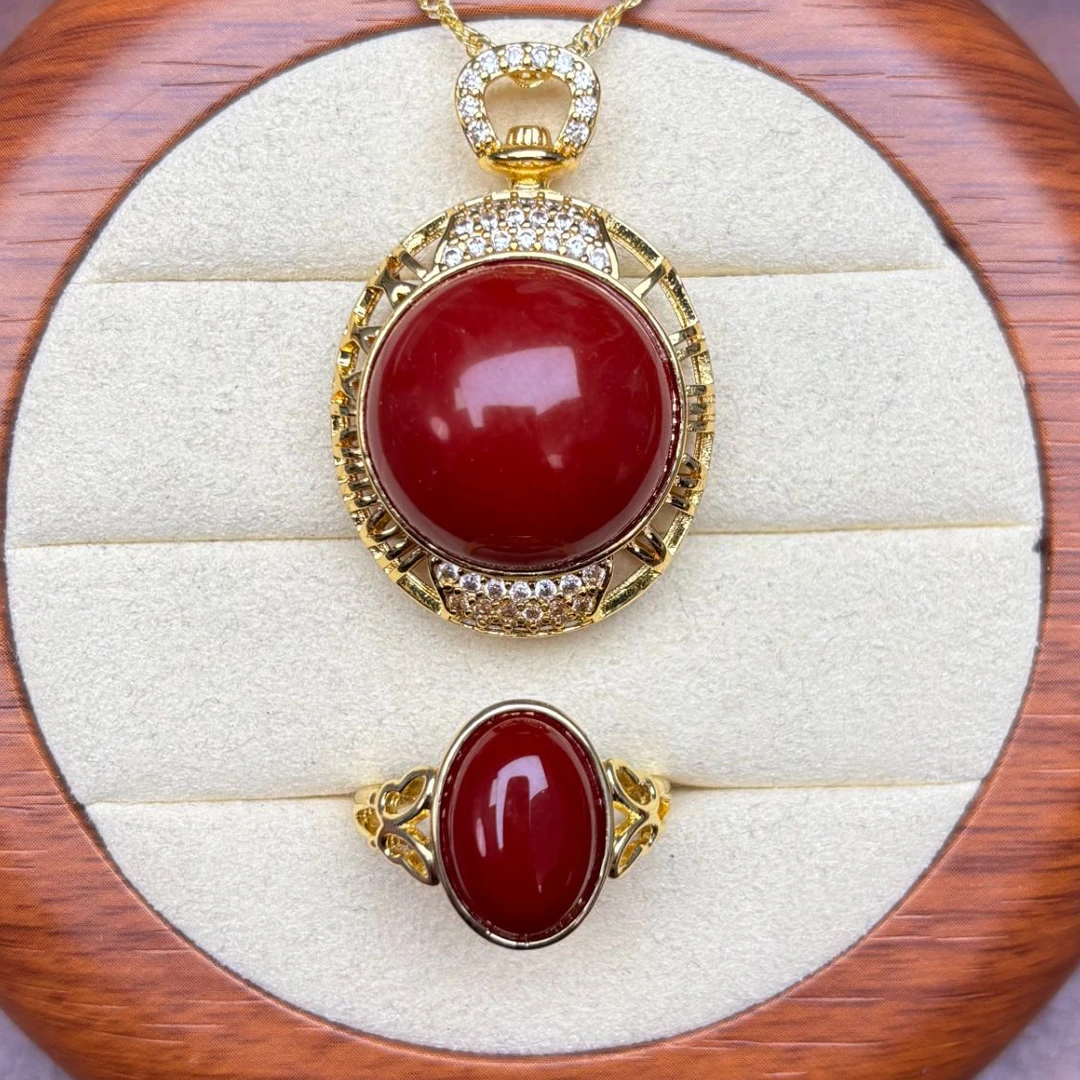 非金属珐琅项链 红色 精雕两件套 S140