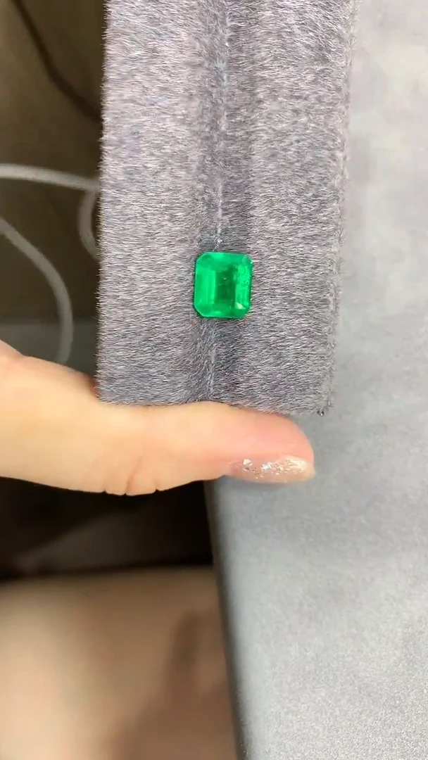 裸石祖母绿祖母绿裸石2.36ct