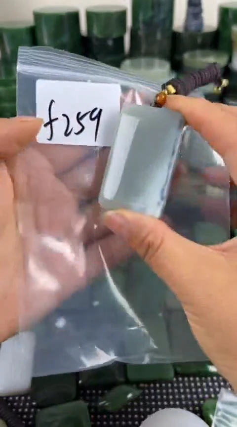 和田玉未镶嵌珠宝半成品牌子