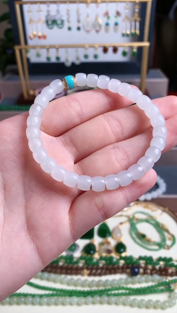 未镶嵌手链和田玉1
