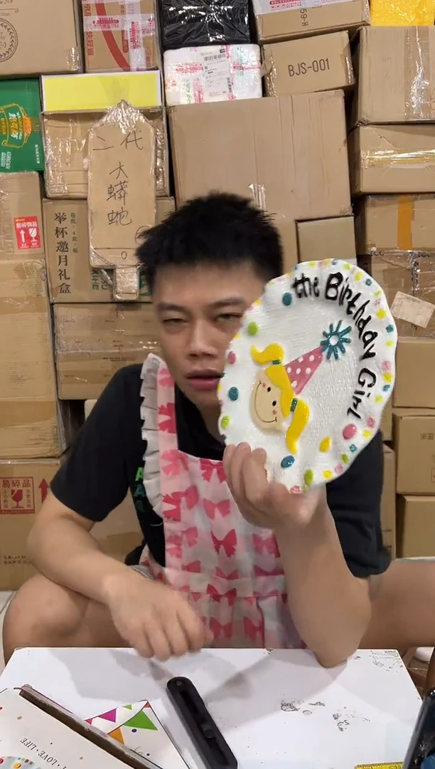 瓷片原盒B款女孩盘子