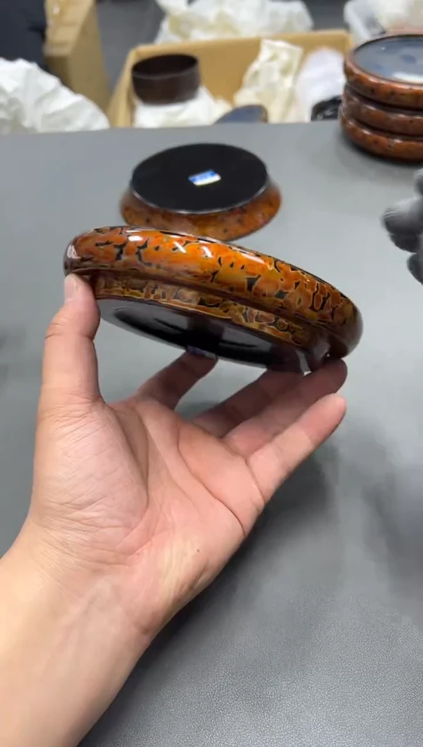 木J**K工艺品小四孤品收藏2个