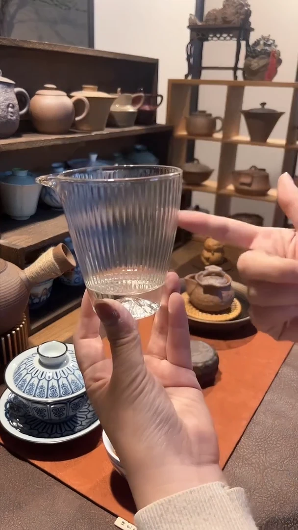 【闪购商品】其他竖款高山玻璃公道杯