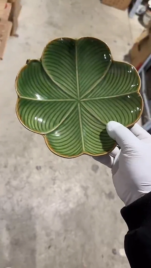 陶瓷绿色盘微瑕 凑满20元包邮