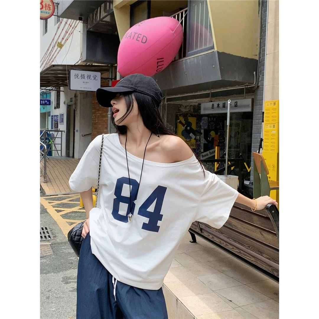 夏季一字露肩短袖女t恤美式街头穿搭小众设计感休闲字母印花上衣