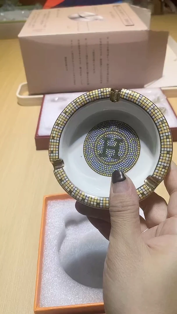 【闪购商品】瓷片锅碗瓢盆一件不剩