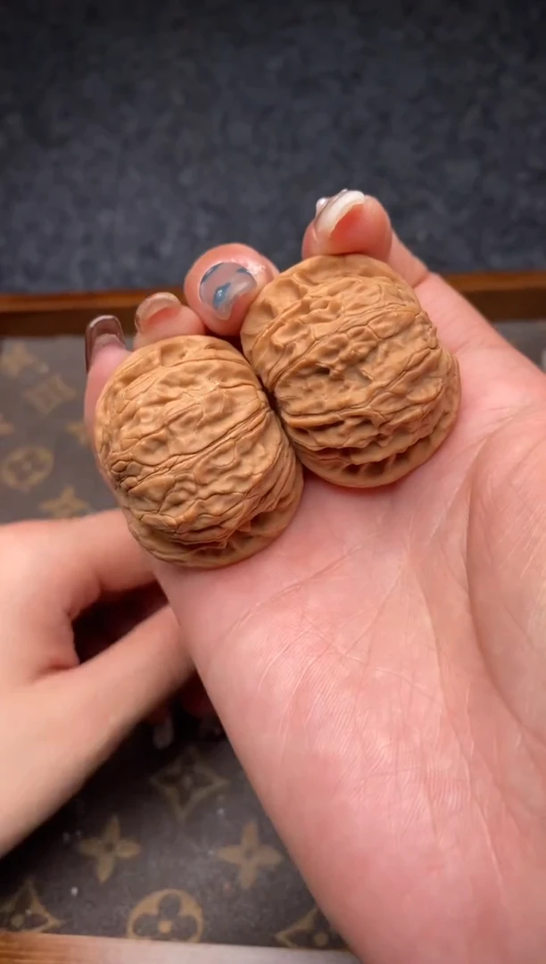 把件文玩核桃B130号39尺磨盘全品