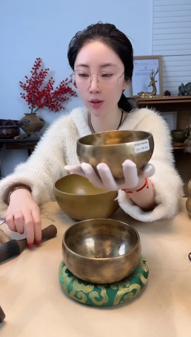 满月 12CM C调