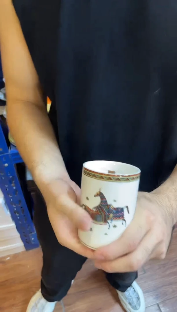 杯鸿辉家品牌瓷器，京东包邮！