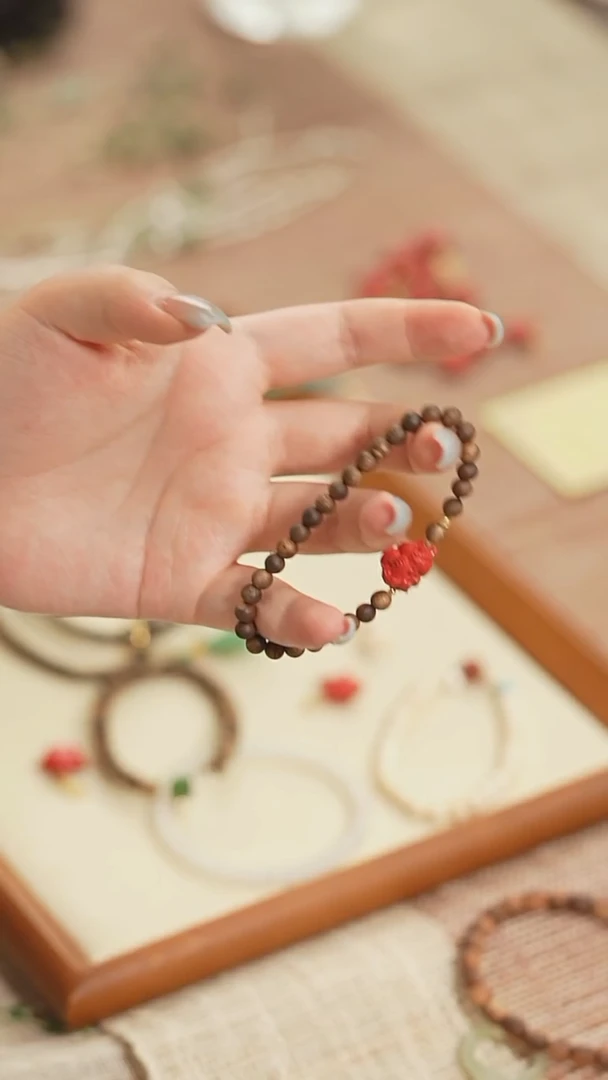 天然辰砂【云边】朱砂凤九 单圈手串 （多样性发货）