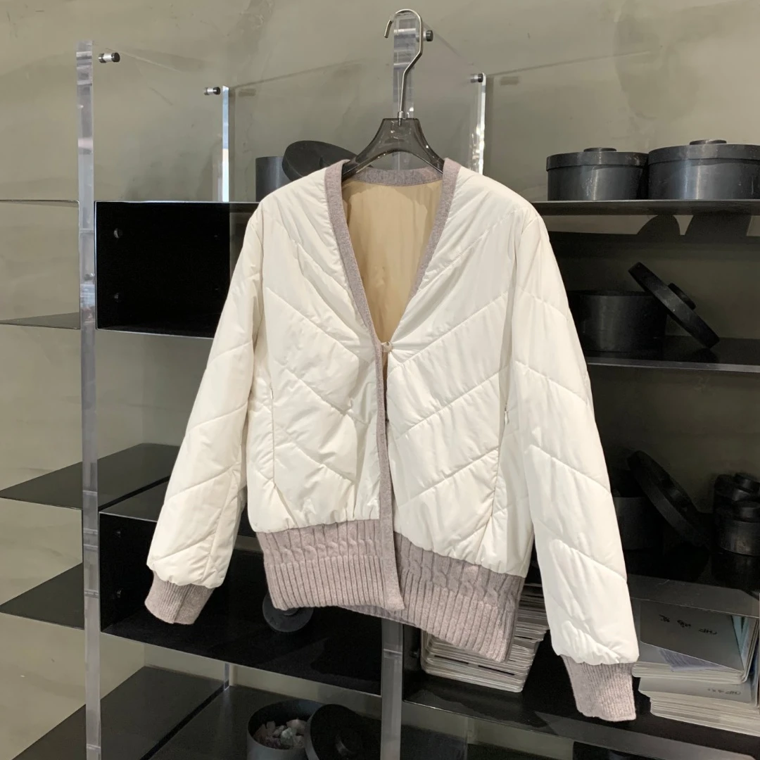 白拼灰行线v领拼接棉服 WT6800