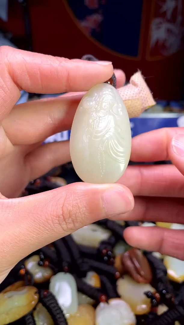 【闪购商品】和田玉颈饰未镶嵌1