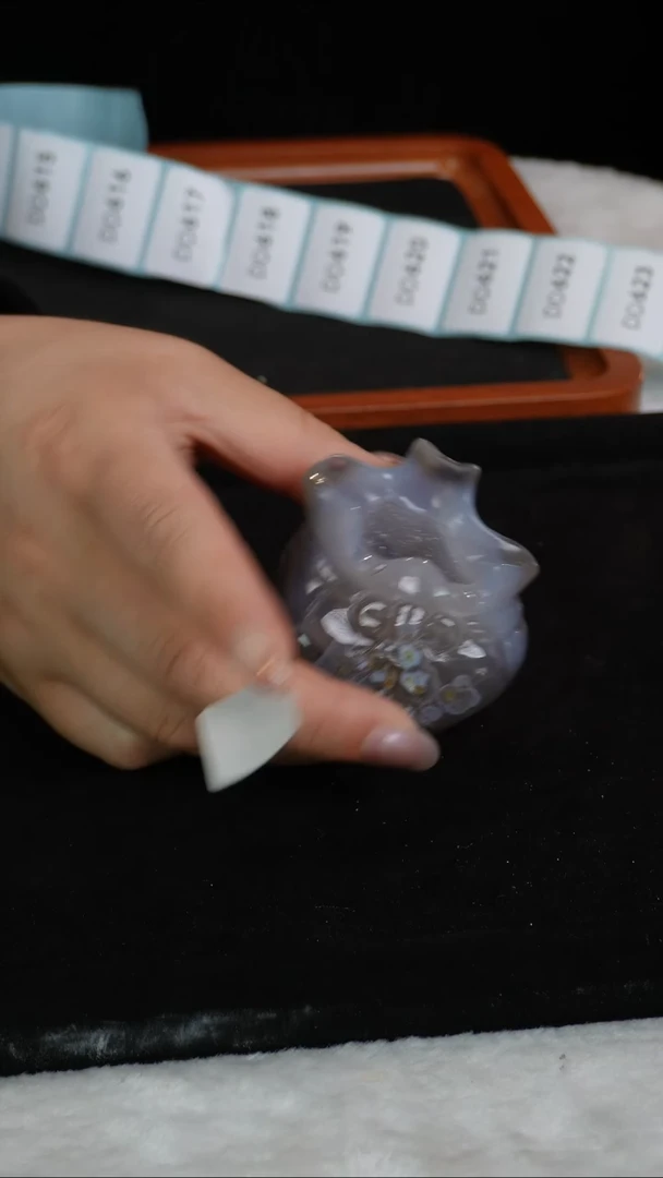 未镶嵌玛瑙摆件玛瑙钱袋子D613