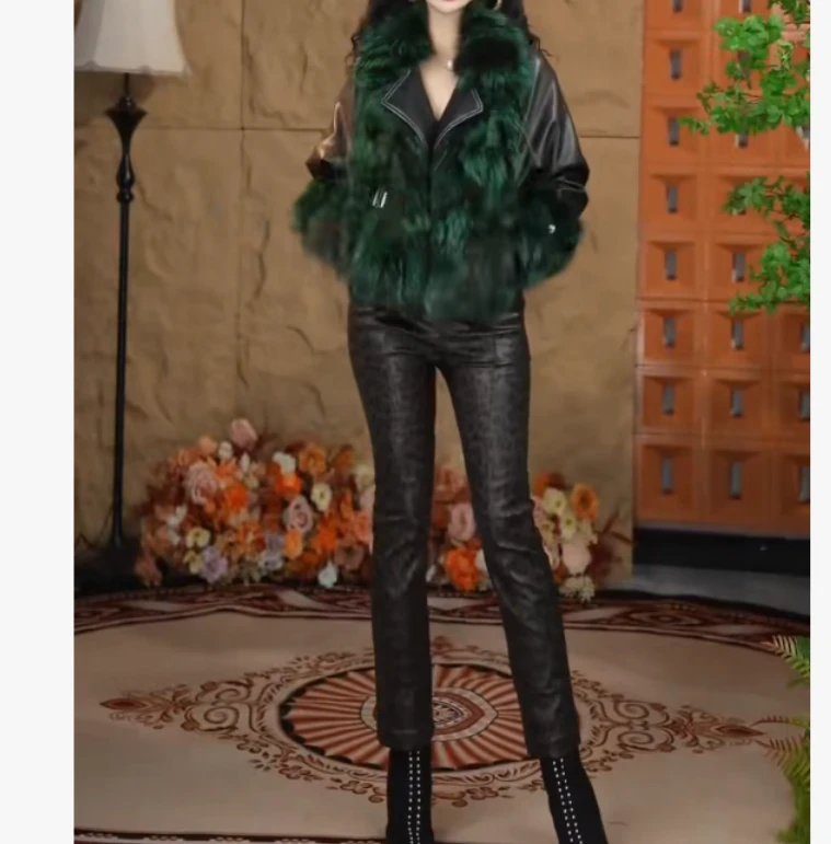 2025冬季时尚潮流百搭精品女装MEET83