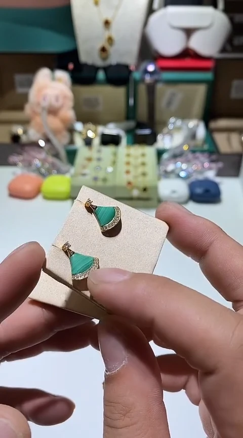 瓷片生活的本意就是开心@@1