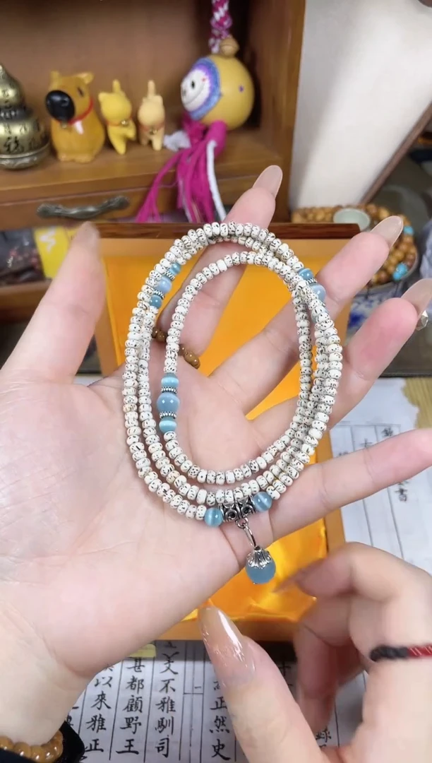 非洲檀香手串/手链菩提木质玉石手串/多发性其一/不带盒子