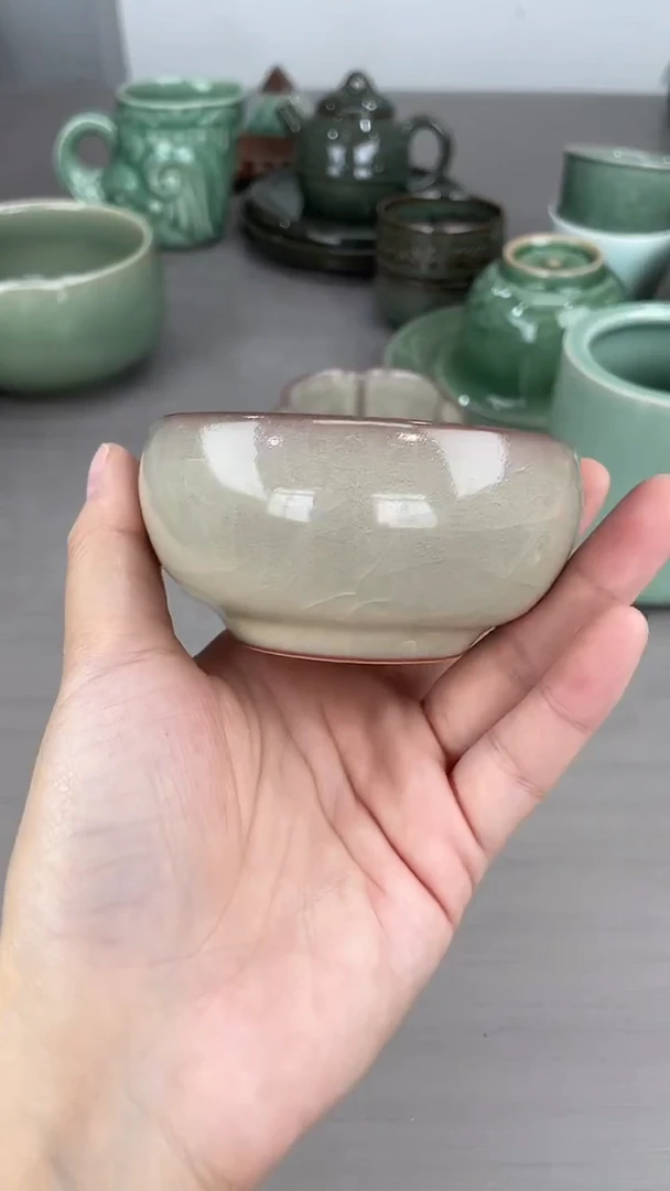 青瓷原场地仓储福利放漏