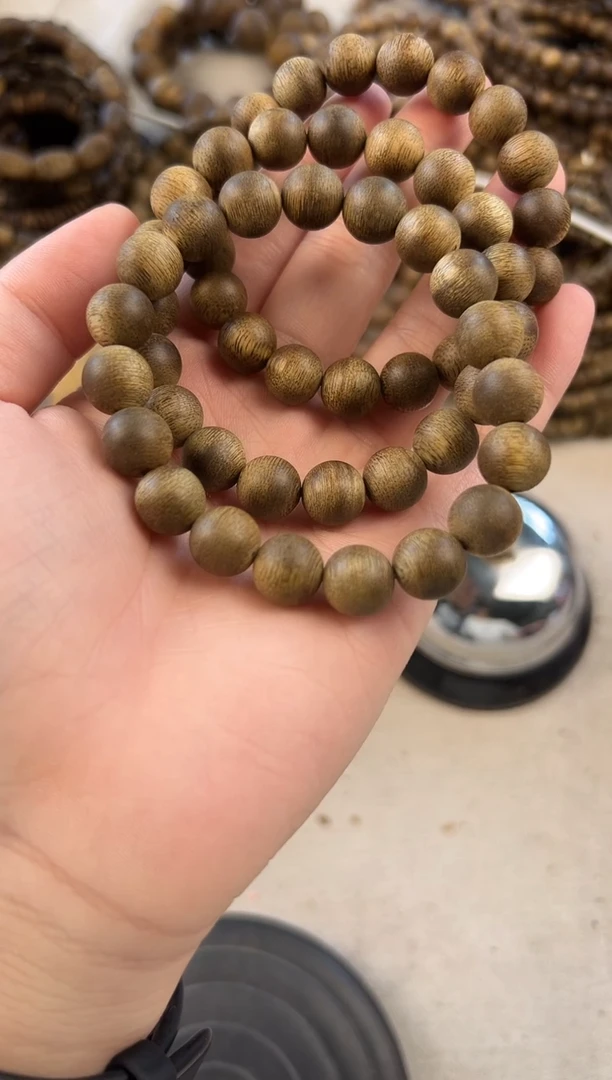 沉香沉香碎屑+奇楠单圆保10克多样性发一 宠粉福利