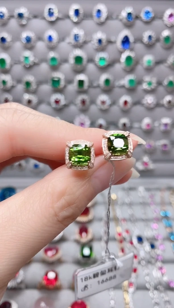 【闪购商品】碧玺18K金耳饰18K金镶嵌.