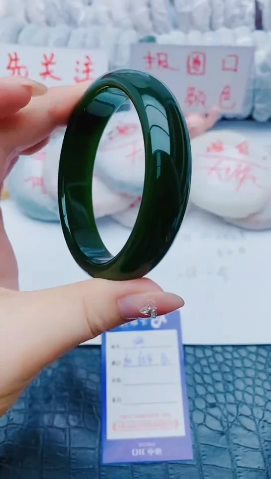 未镶嵌手镯石英质玉y224+60-61-62