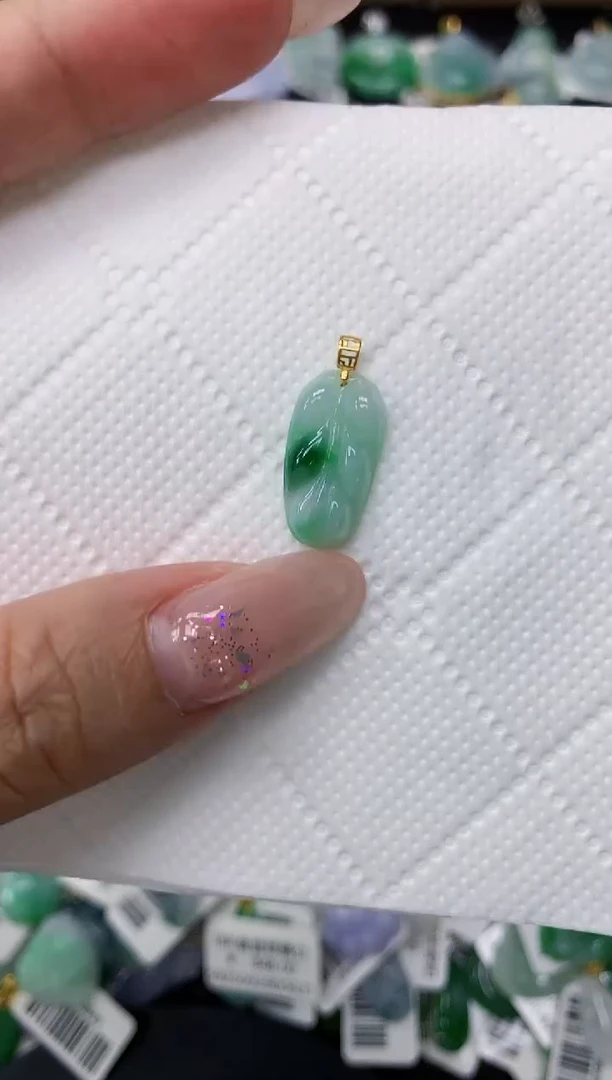 颈饰未镶嵌翡翠1111111111