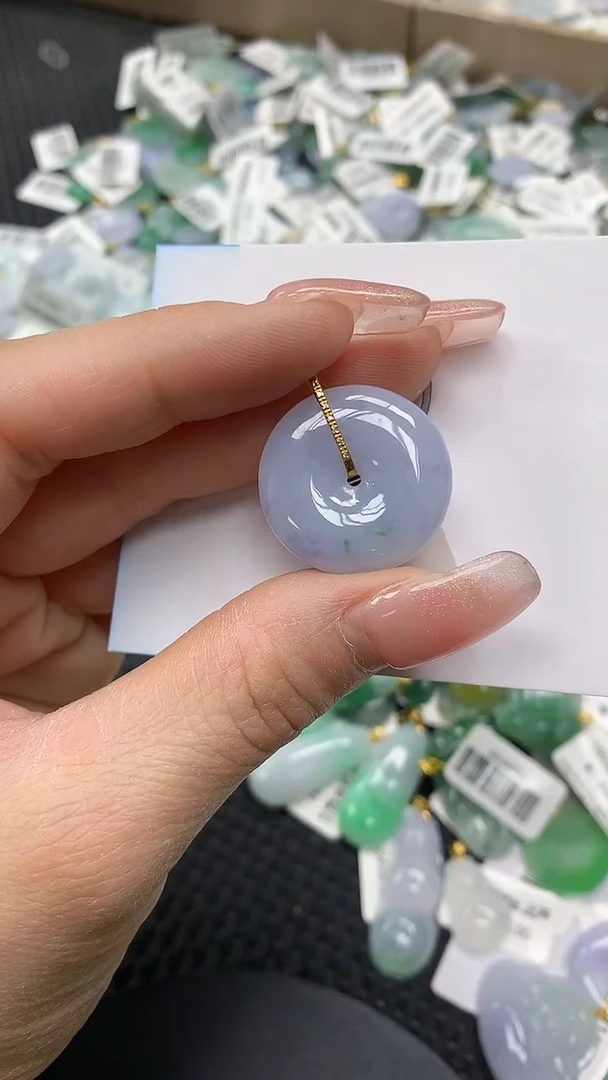 颈饰18K金镶嵌翡翠a货支持复检百元以上9元证书费自理