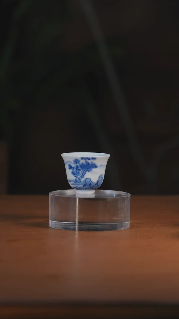 青花银刻松闻香杯
