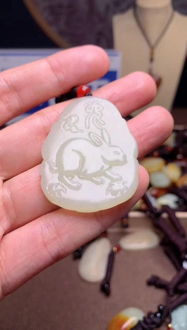 【闪购商品】和田玉颈饰未镶嵌1