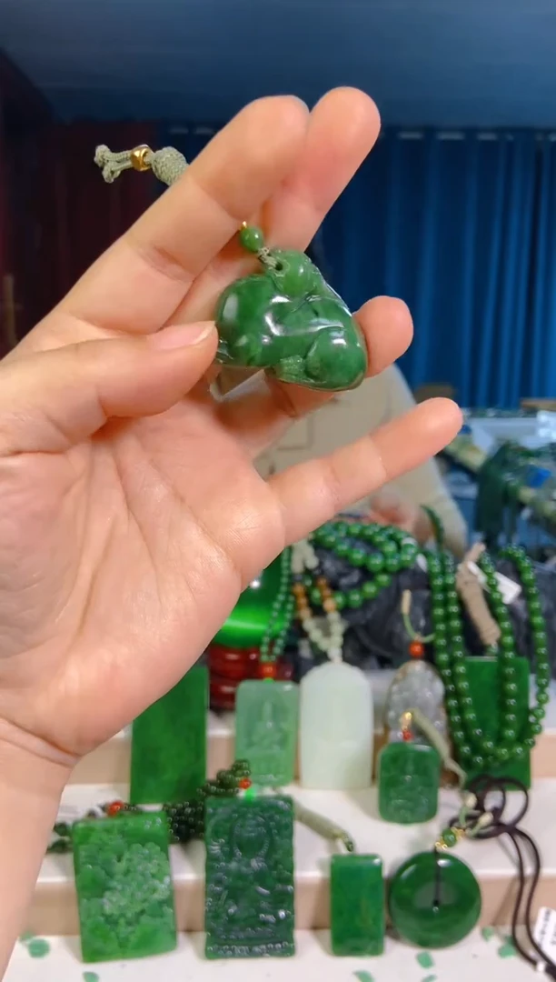 和田玉未镶嵌挂件1