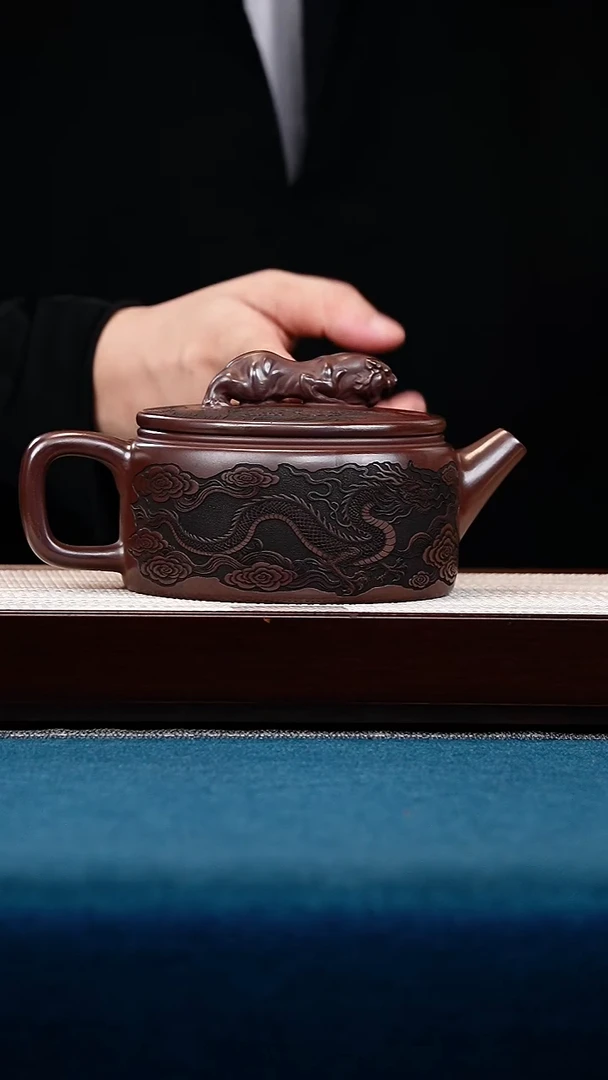 茶壶紫砂石红汉瓦卧虎藏龙