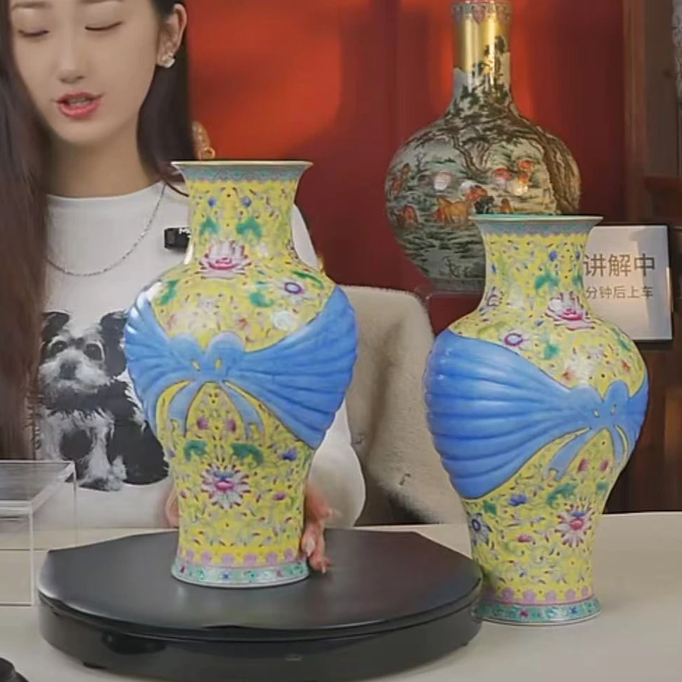 国呈拍卖古董瓷器