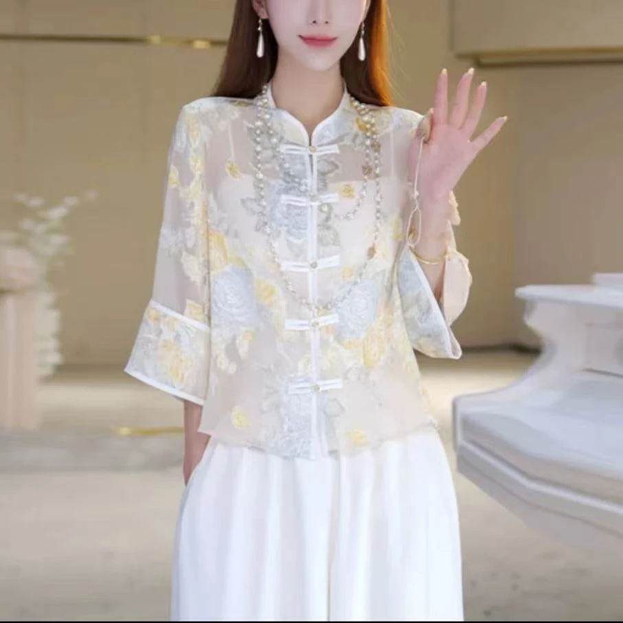 春夏新款时尚显瘦设计感中式国风外套女休闲透气防晒刺绣上衣
