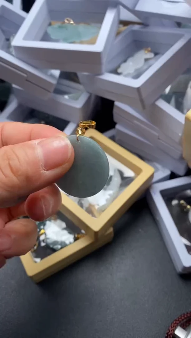 吊坠(不含链)未镶嵌翡翠7347