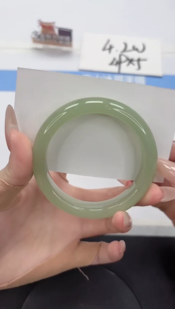 【闪购商品】石英质玉手镯未镶嵌A388-58.8