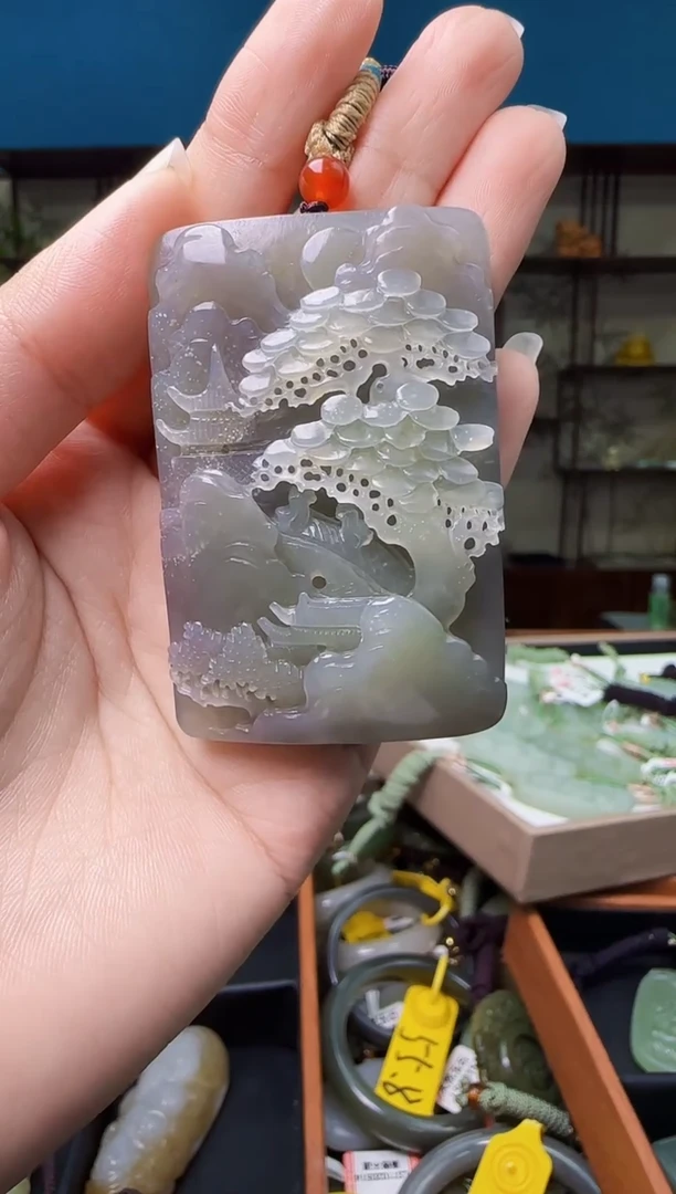 颈饰未镶嵌和田玉1