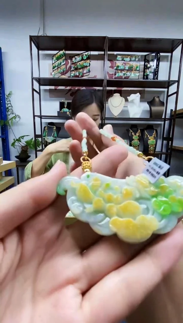 颈饰未镶嵌翡翠翡翠吊坠