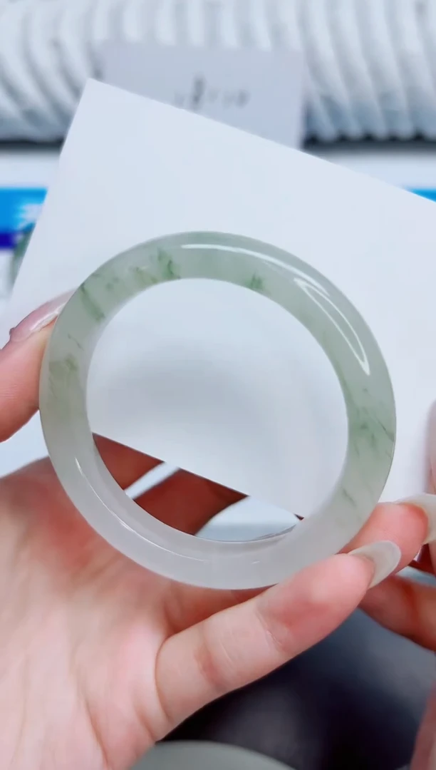 未镶嵌手镯石英质玉14/52.5