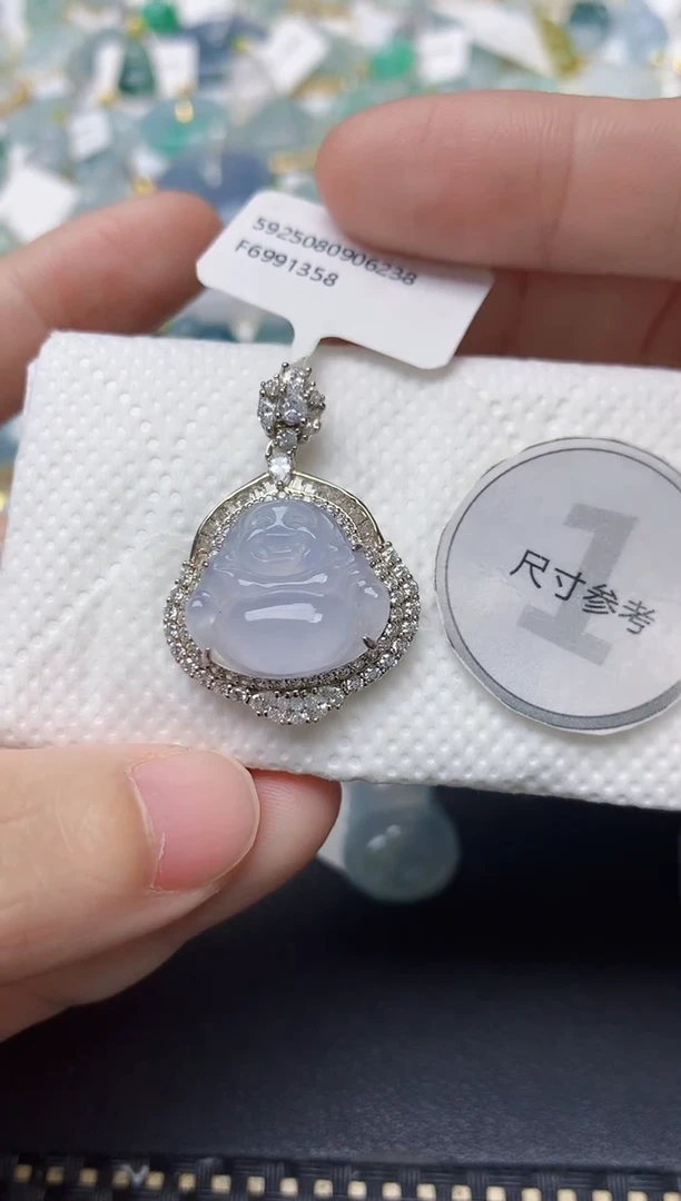 颈饰未镶嵌翡翠天然缅甸A货翡翠