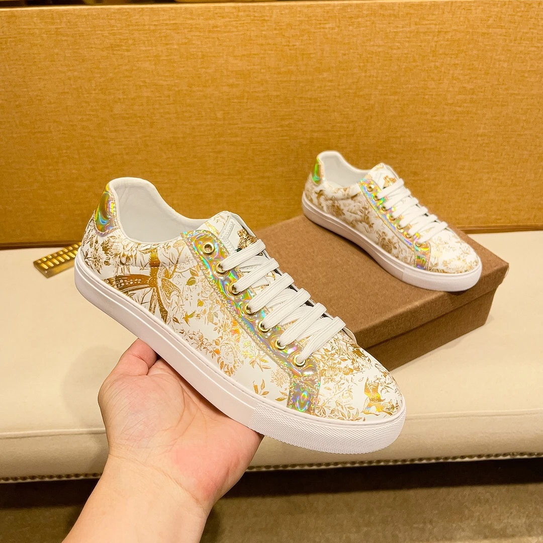 欧洲站鞋子男款爆款2025新款板鞋圆头拼色板鞋刺绣透气鞋子休闲鞋