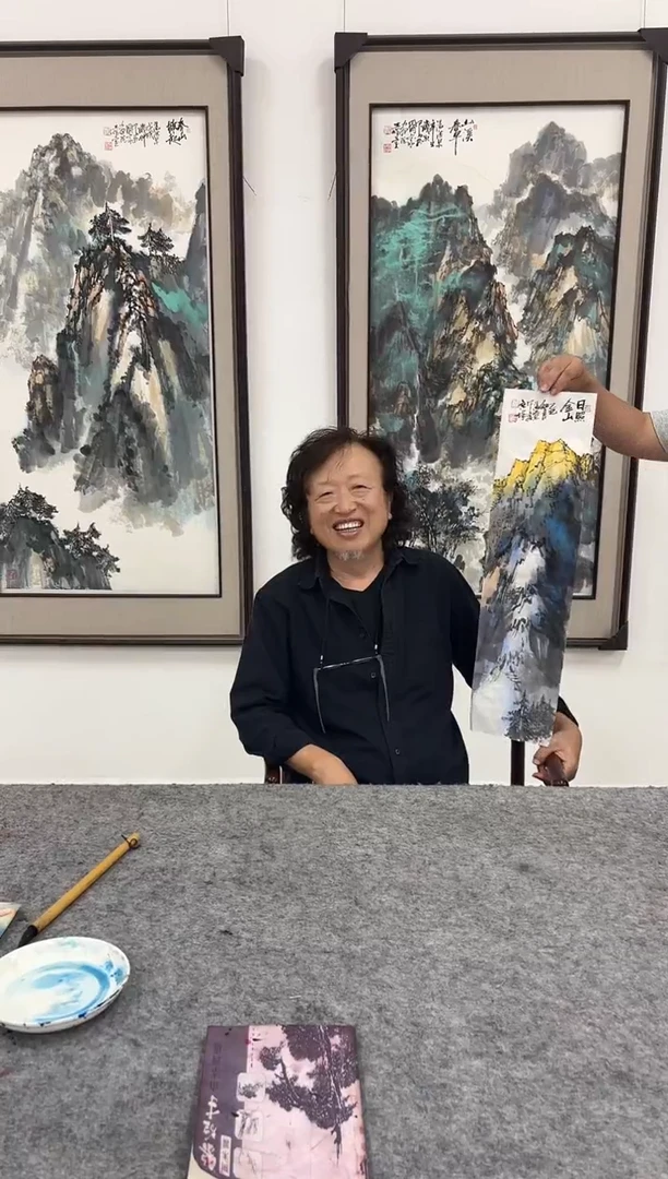 绘画国艺盛藏9.16日汤老师现场绘画1平尺